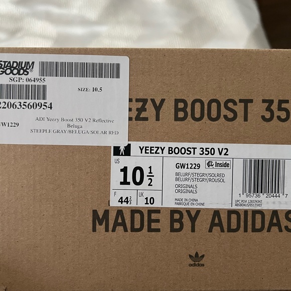 Yeezy Boost - Picture 6 of 6